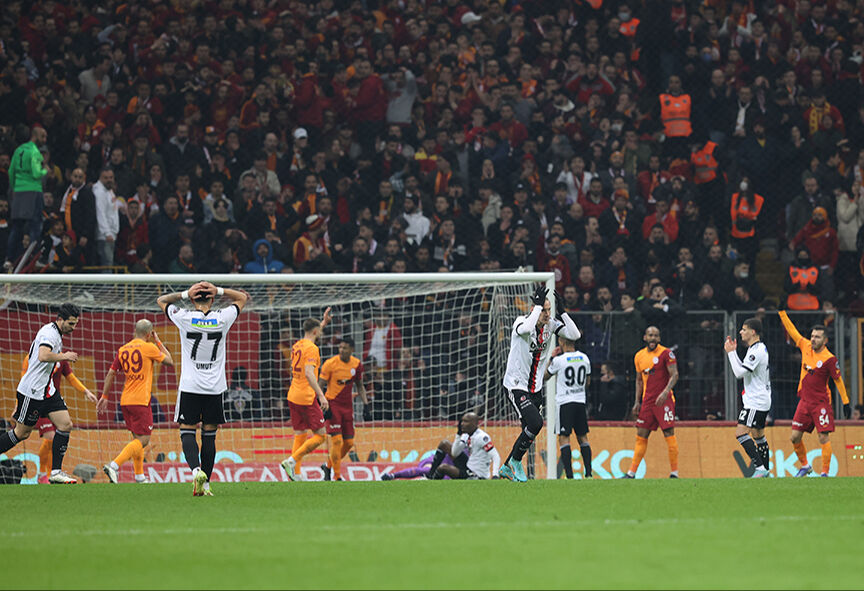 Galatasaray Beşiktaş maçı 28 Ekim Pazartesi günü oynanacak Galatasaray Beşiktaş maçı 28 Ekim Pazartesi günü oynanacak - 2. Resim