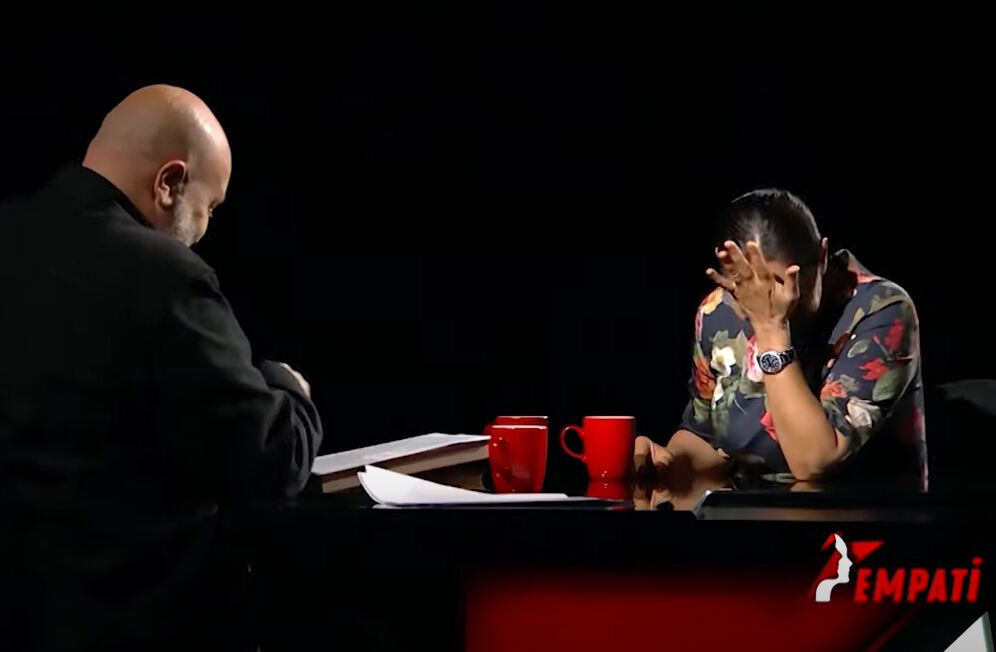 Hülya Avşar'dan 'Kadir İnanır' itirafı! Korku dolu anları tek tek anlattı - 2. Resim