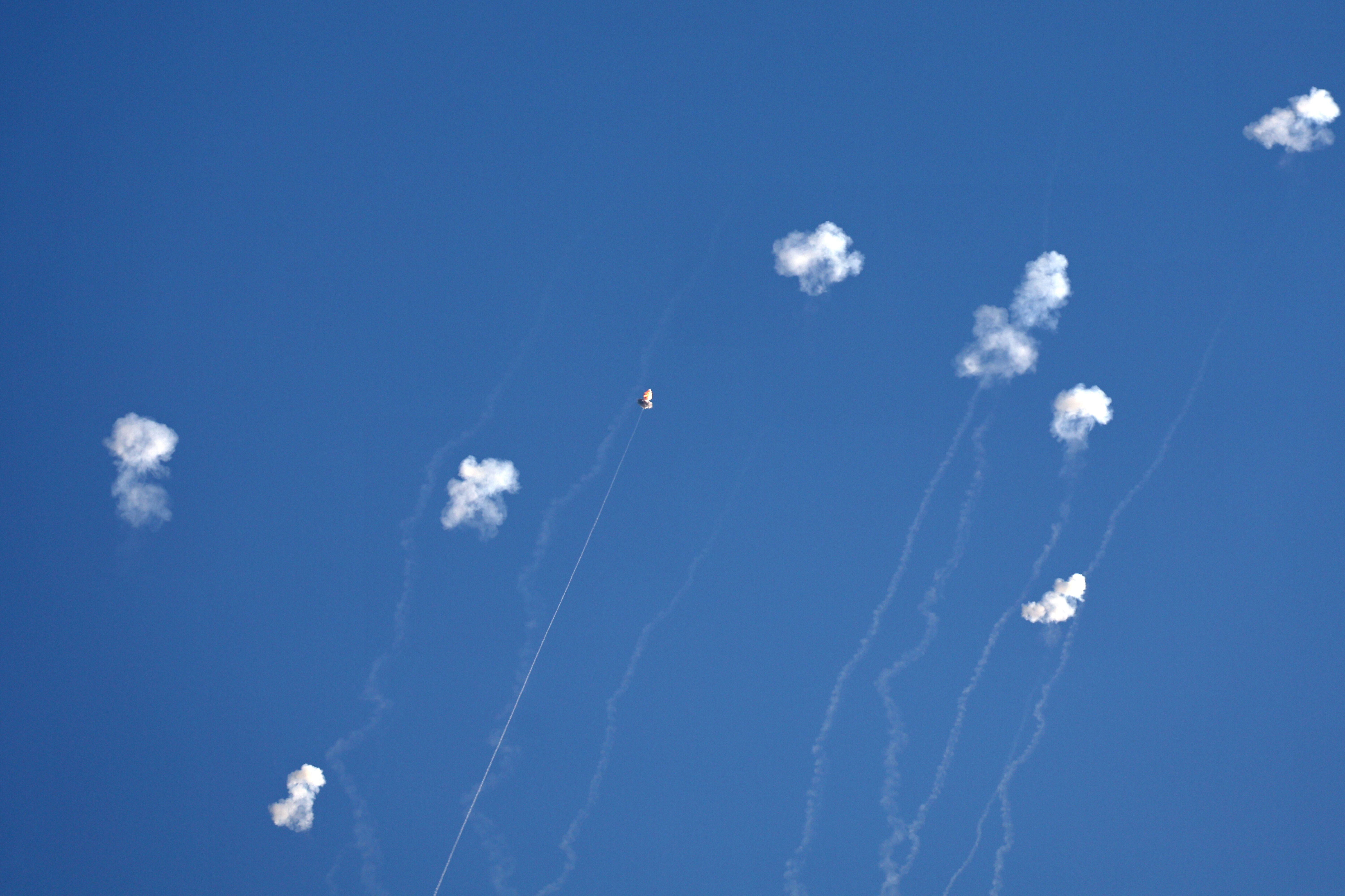 Lübnan'da bilanço ağırlaşıyor... İsrail bombaları 1540 kişiyi katletti - 3. Resim