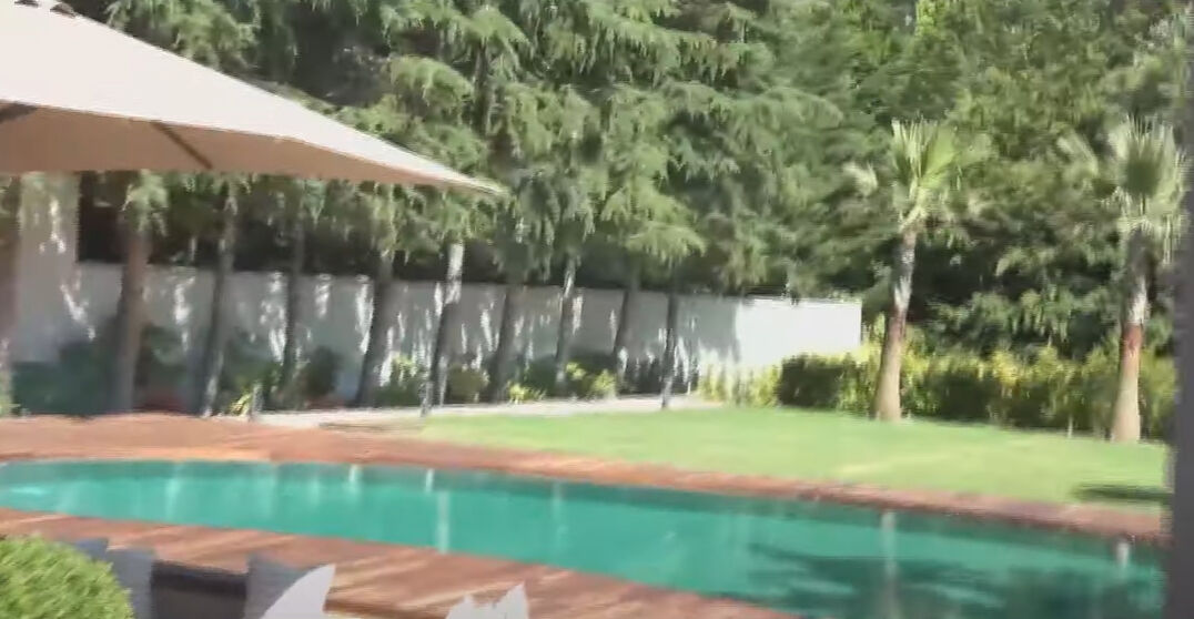 Zuhal Topal bu kez kendi evinin kapılarını açtı! Lüks evinde yok yok... Zuhal Topal bu kez kendi evinin kapılarını açtı! Evde yok yok... - 5. Resim