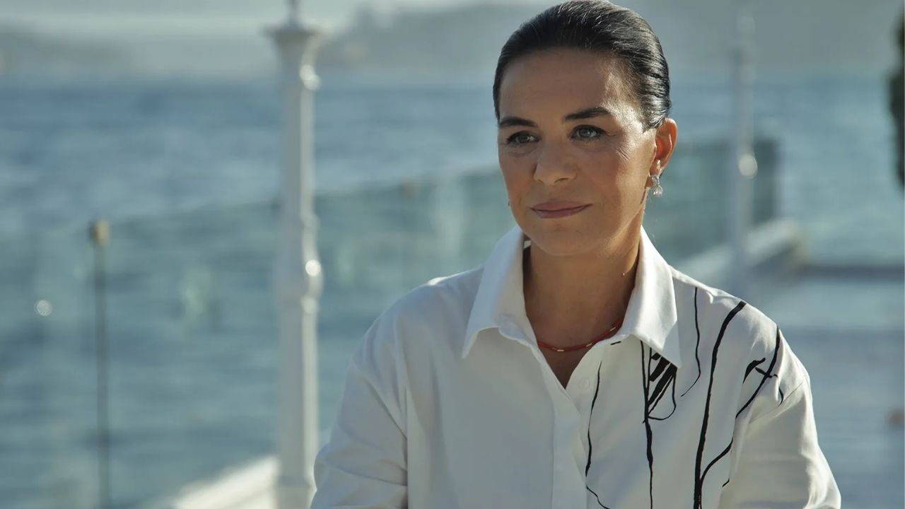 Arka Sokaklar'ın Ayla'sı Filiz Taçbaş profesyonel bir tenis oyuncusudur  - 1. Resim