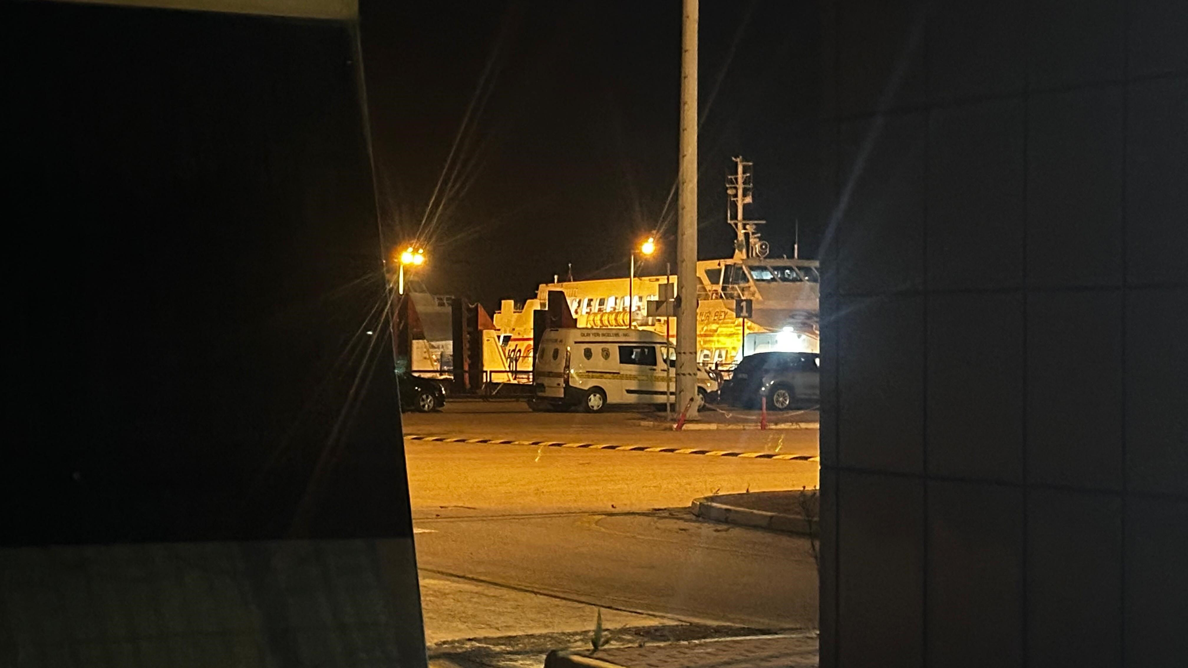 İDO vapurunda sır ölüm! Tuvalet kısmında bulundu - 1. Resim