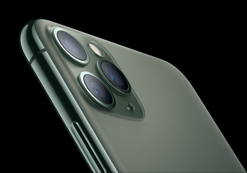 iPhone 11 20 Eylül 2019 yılında satışa çıkarıldı  iPhone 11 20 Eylül 2019 yılında satışa çıkarıldı  - 2. Resim