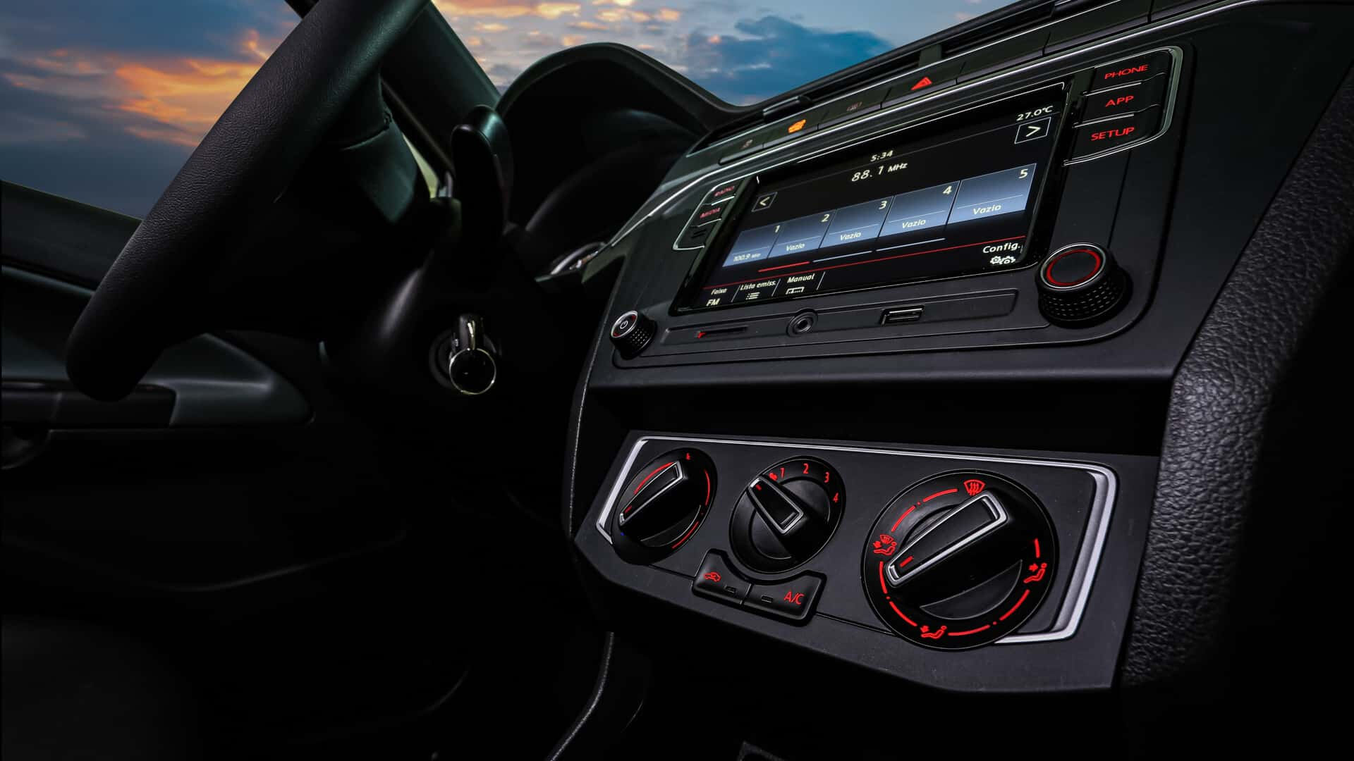 Volkswagen'den yeni SUV! Aracın Sedan birleşimi kullanıcıların dikkatini çekiyor Volkswagen'den yeni SUV! Aracın Sedan birleşimi kullanıcıların dikkatini çekiyor - 13. Resim