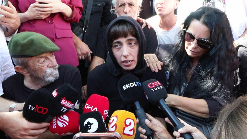 Anjelik annesi Ahu Tuğba'nın son istediğini gözyaşları içerisinde söyledi - 2. Resim