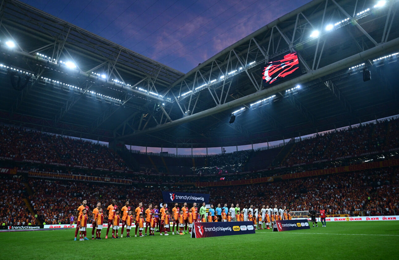 Aslan’a 'PAŞA' tokadı... Galatasaray Kasımpaşa önünde mağlubiyetten kurtuldu! - 1. Resim