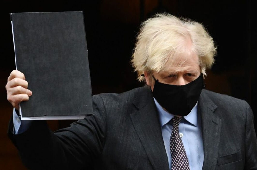 Boris Johnson'dan Covid itirafı! Kitabına yazdıkları gündeme bomba gibi düştü: Çin'de üretildi - 1. Resim