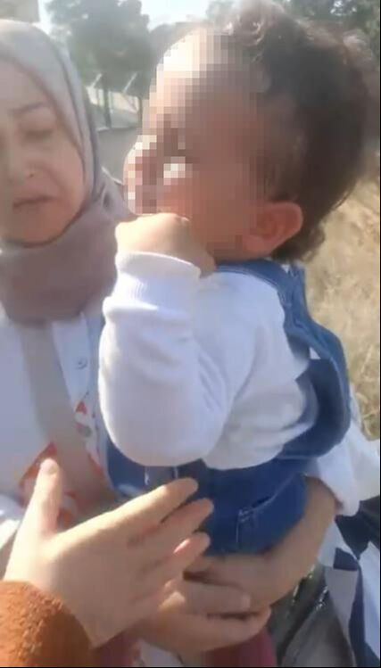 Bursa'da korkunç kaza! Bebeği ile kaldırımda yürüyen kadını tır ezdi - 3. Resim