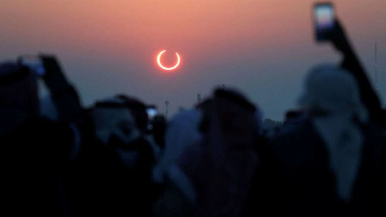 Halkalı Güneş Tutulması 2 Ekim 2024 tarihinde meydana gelecek - 1. Resim