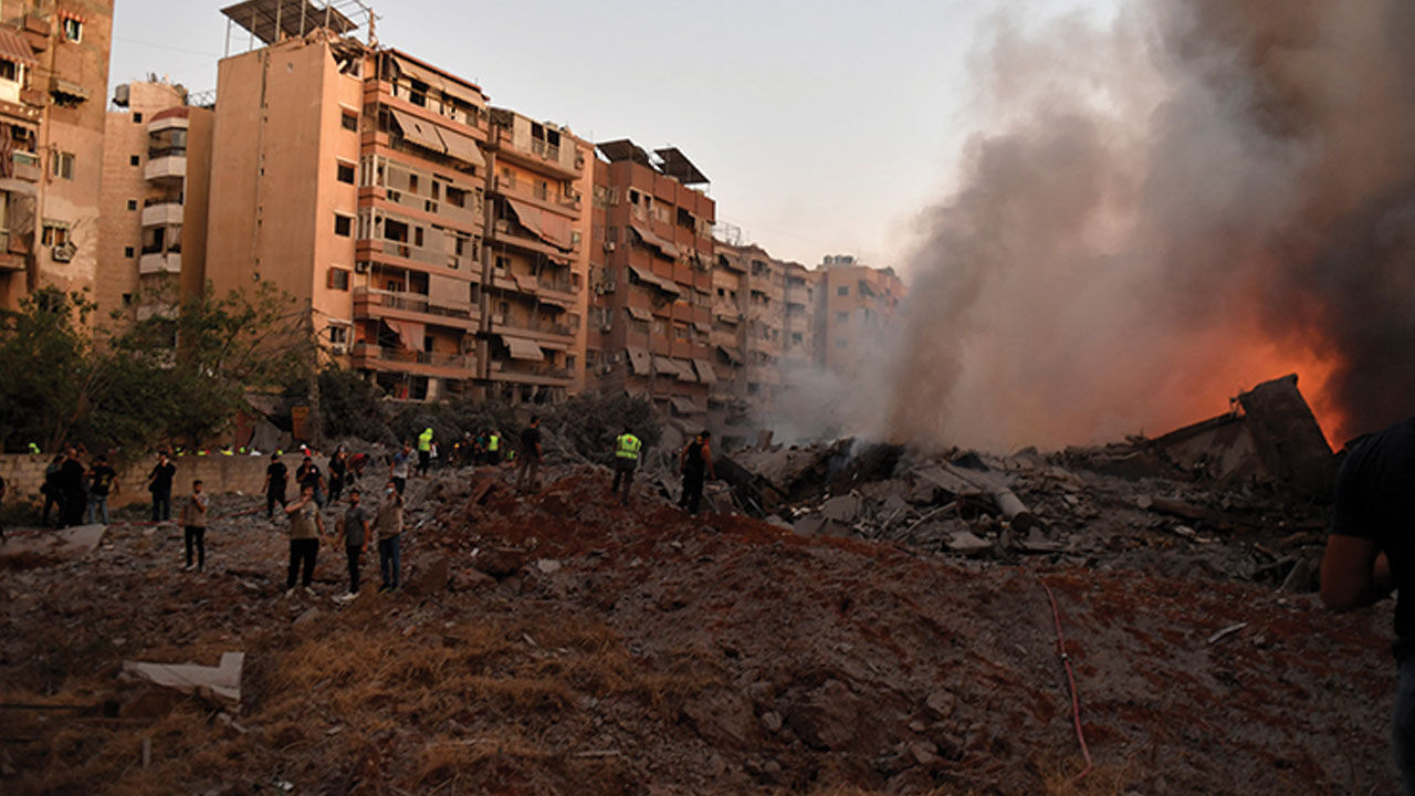İsrail, Nasrallah'tan sonra Hizbullah Yürütme Konseyi Başkan Yardımcısı Kabil Kaouk'u da öldürdü İsrail, Nasrallah'tan sonra Hizbullah Yürütme Konseyi Başkan Yardımcısı Kabil Kaouk'u da öldürdü - 1. Resim