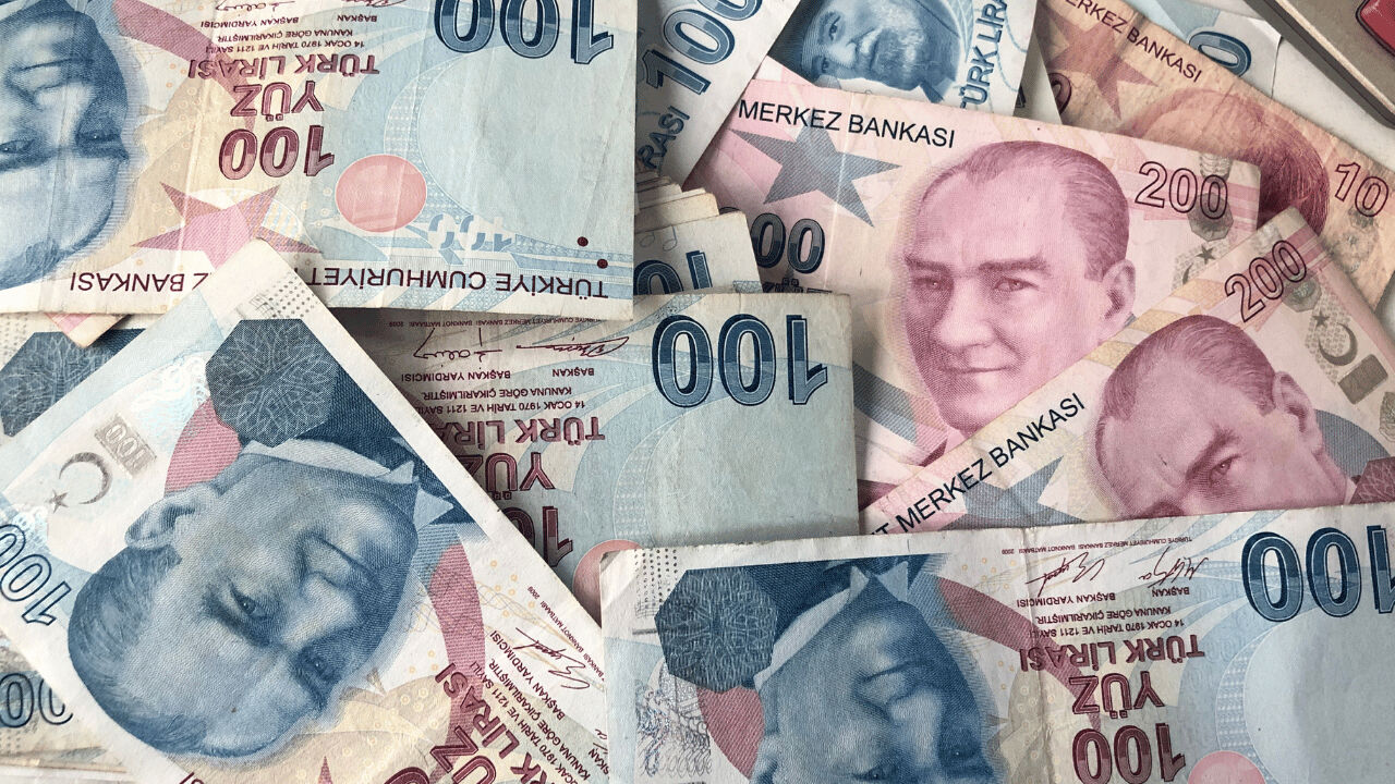 Asgari ücrete ne kadar zam yapılacak? Uzman isim 'Kesin konuşuyorum' deyip  rakam verdi | Türkiye Gazetesi