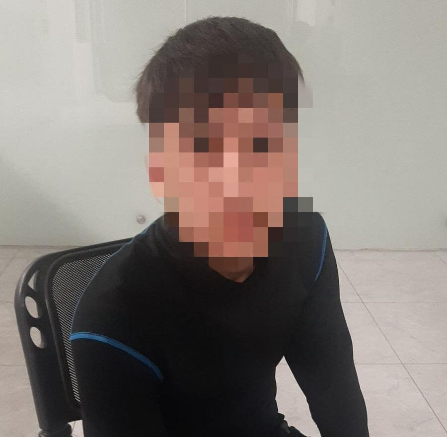 44 yıl hapis cezasıyla aranan 18 yaşındaki suç makinesi İzmir'de yakalandı - 2. Resim