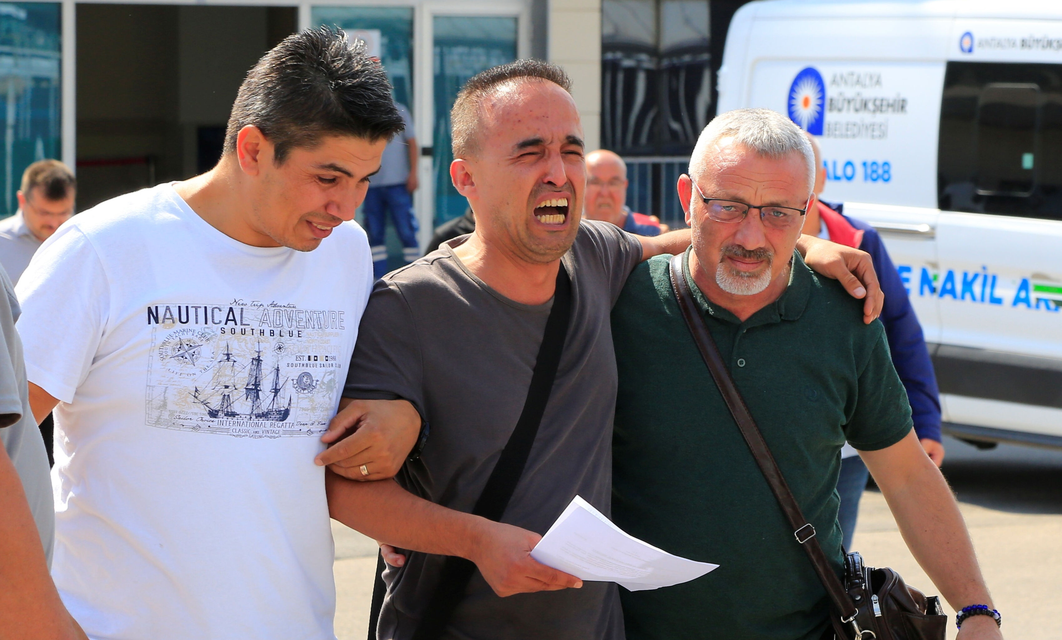 Antalya'da kahreden olay! Plajda oynayan çocuk kumların altında can verdi - 2. Resim