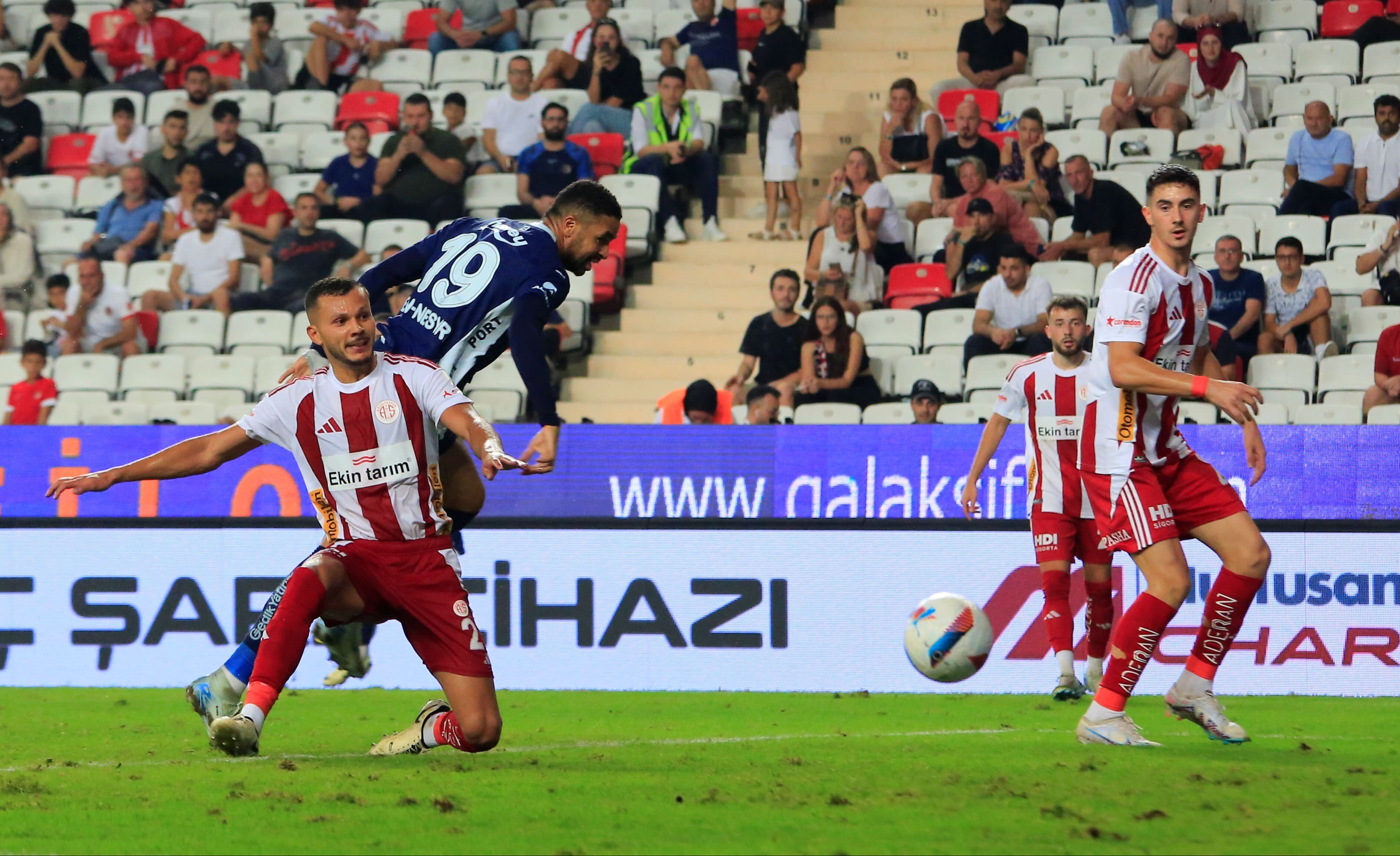 Antalyaspor-Fenerbahçe spor yazarları yorumları - 13. Resim