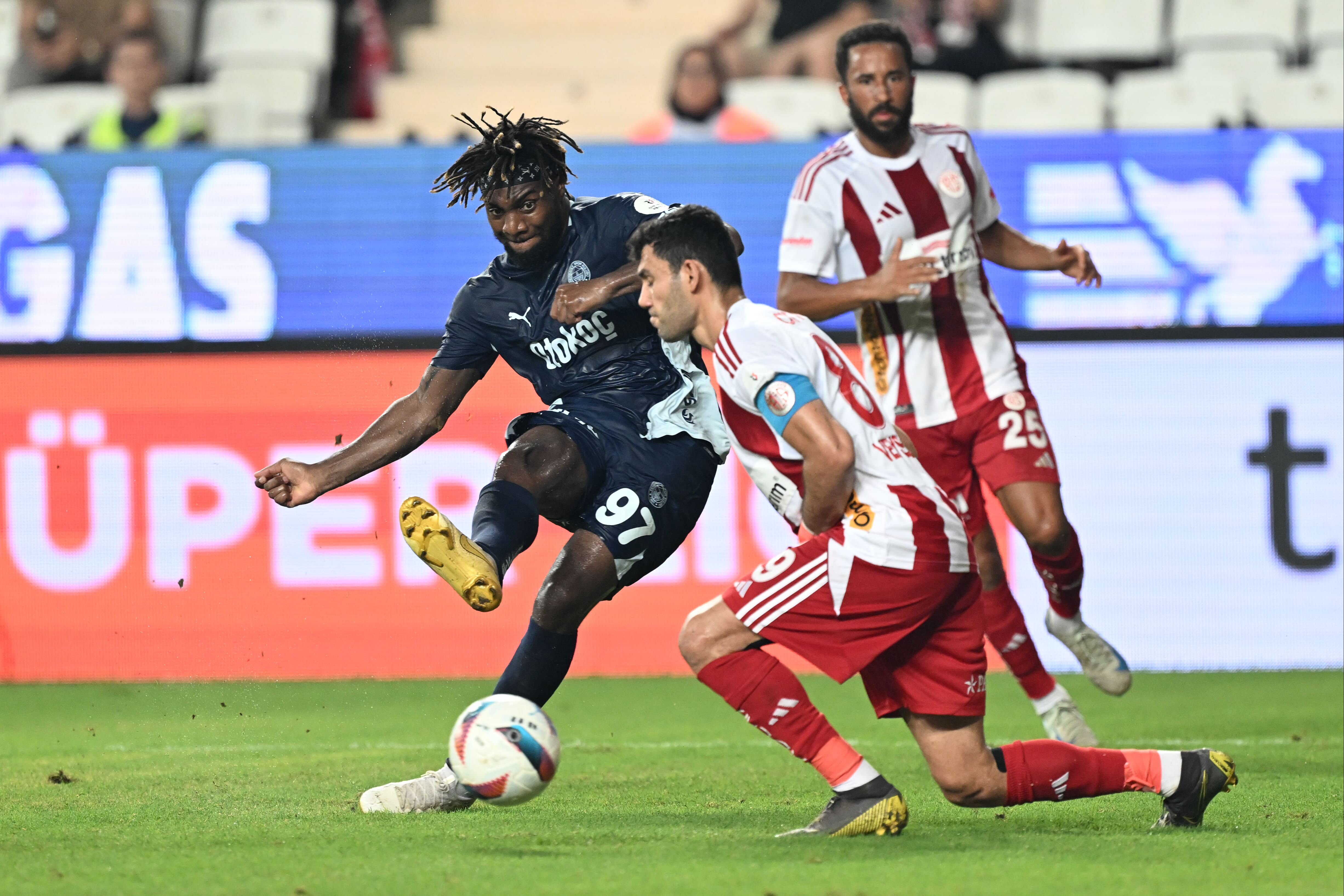 Antalyaspor-Fenerbahçe spor yazarları yorumları - 20. Resim