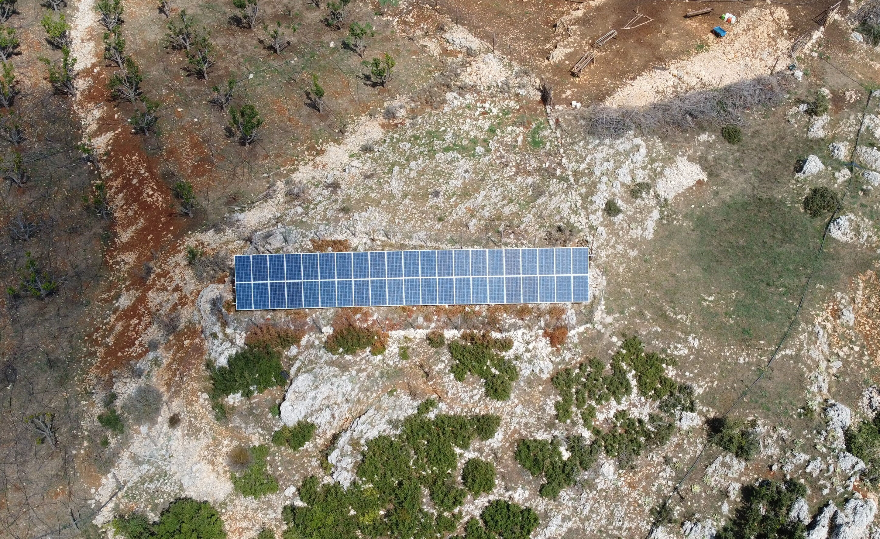 Bahçesine kurduğu sistemle elektrik ve su faturasını sıfırladı! Yılda 70 bin TL cebinde kalıyor Bahçesine kurduğu sistemle elektrik ve su faturasını sıfırladı! Yılda 70 bin TL cebinde kalıyor - 3. Resim