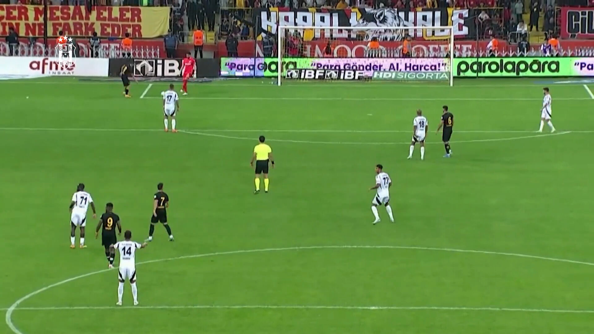 Beşiktaş'tan penaltı tepkisi! Mert Günok maç sonunda açıklamalarda bulundu - 2. Resim