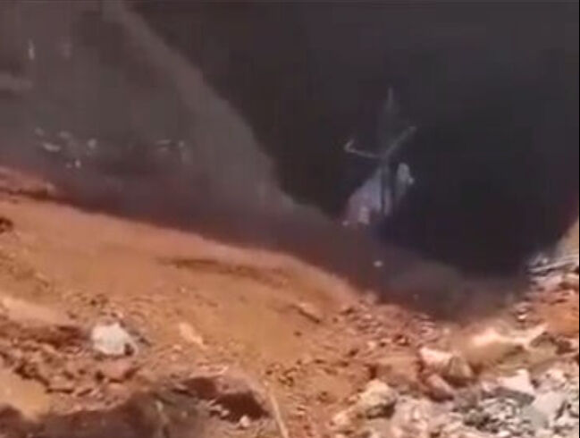 İsrailli Bakan Ben-Gvir, Nasrallah'ın ölümünü baklava dağıtarak kutladı - 3. Resim