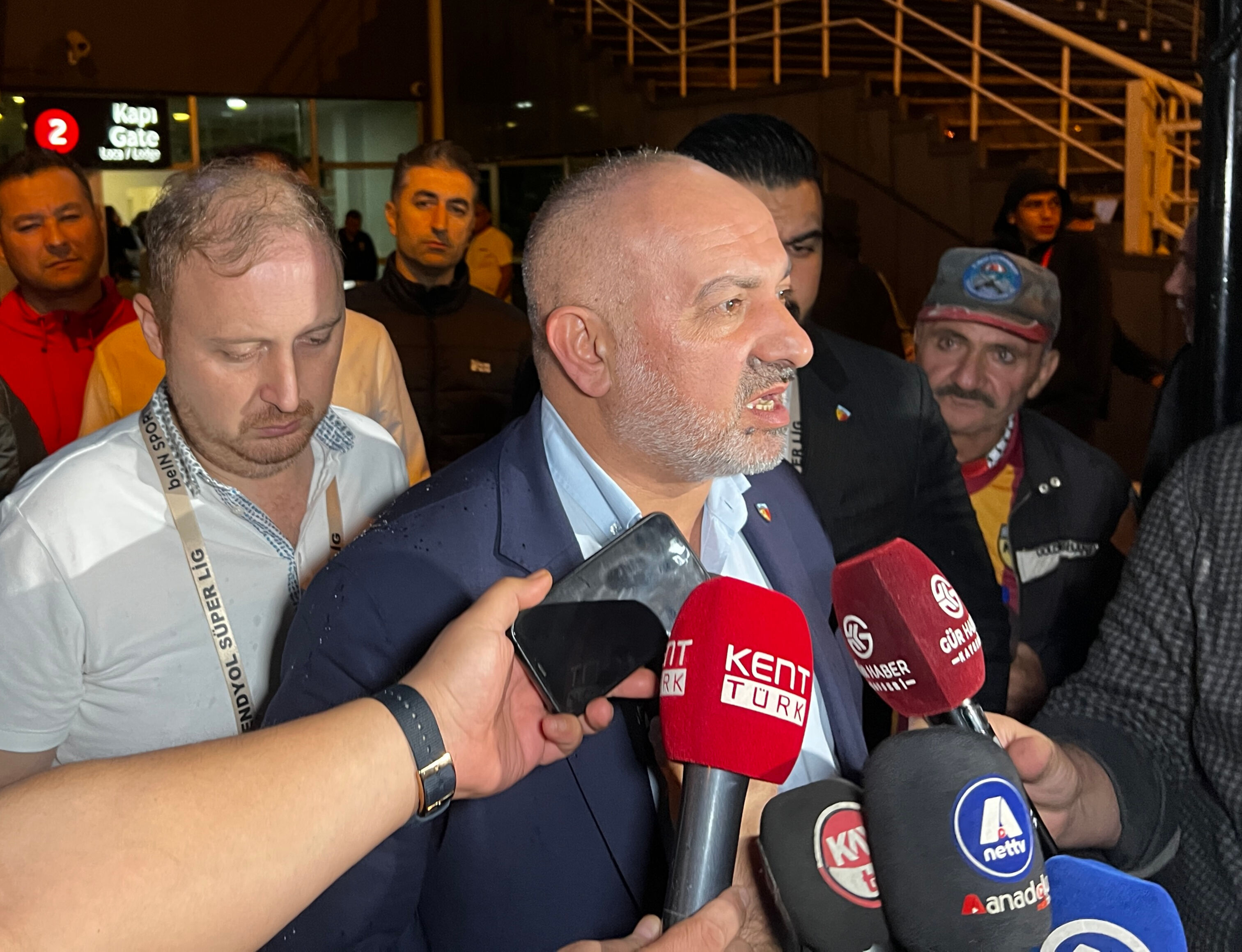 Kayserispor-Beşiktaş maçı sonrası Atilla Karaoğlan'a tepki büyük! - 2. Resim