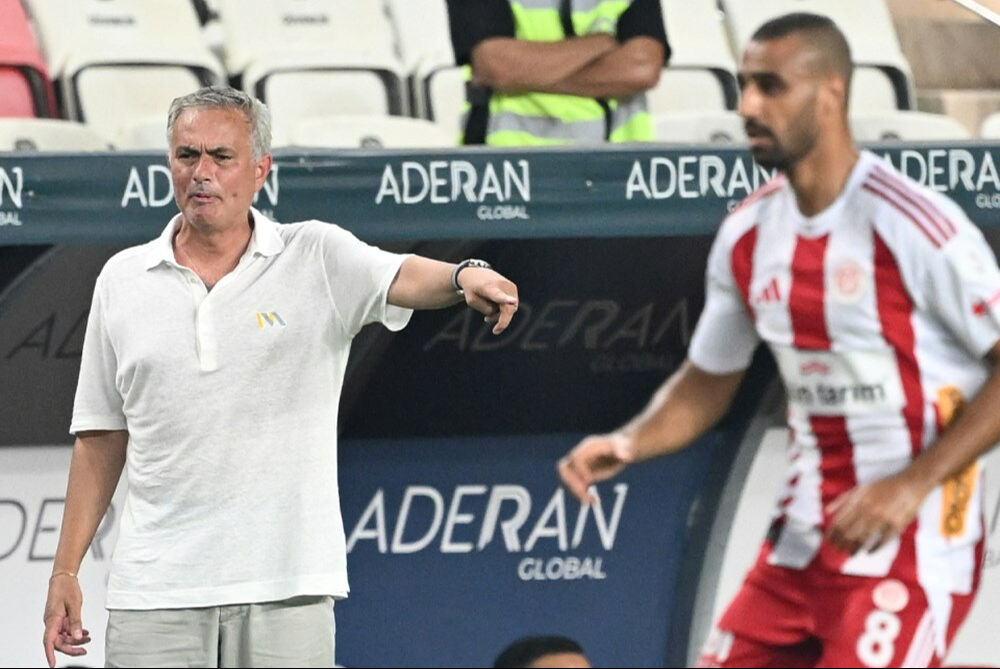 Mourinho, VAR protestosundan dolayı ceza alacak mı? "Fatih Terim de yapmıştı ama..." - 7. Resim