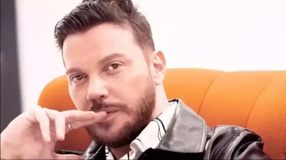 Sinan Akçıl'a büyük şok! 10 yıllık otopark cezası dudak uçuklattı Sinan Akçıl'a büyük şok! 10 yıllık otopark cezası dudak uçuklattı - 4. Resim