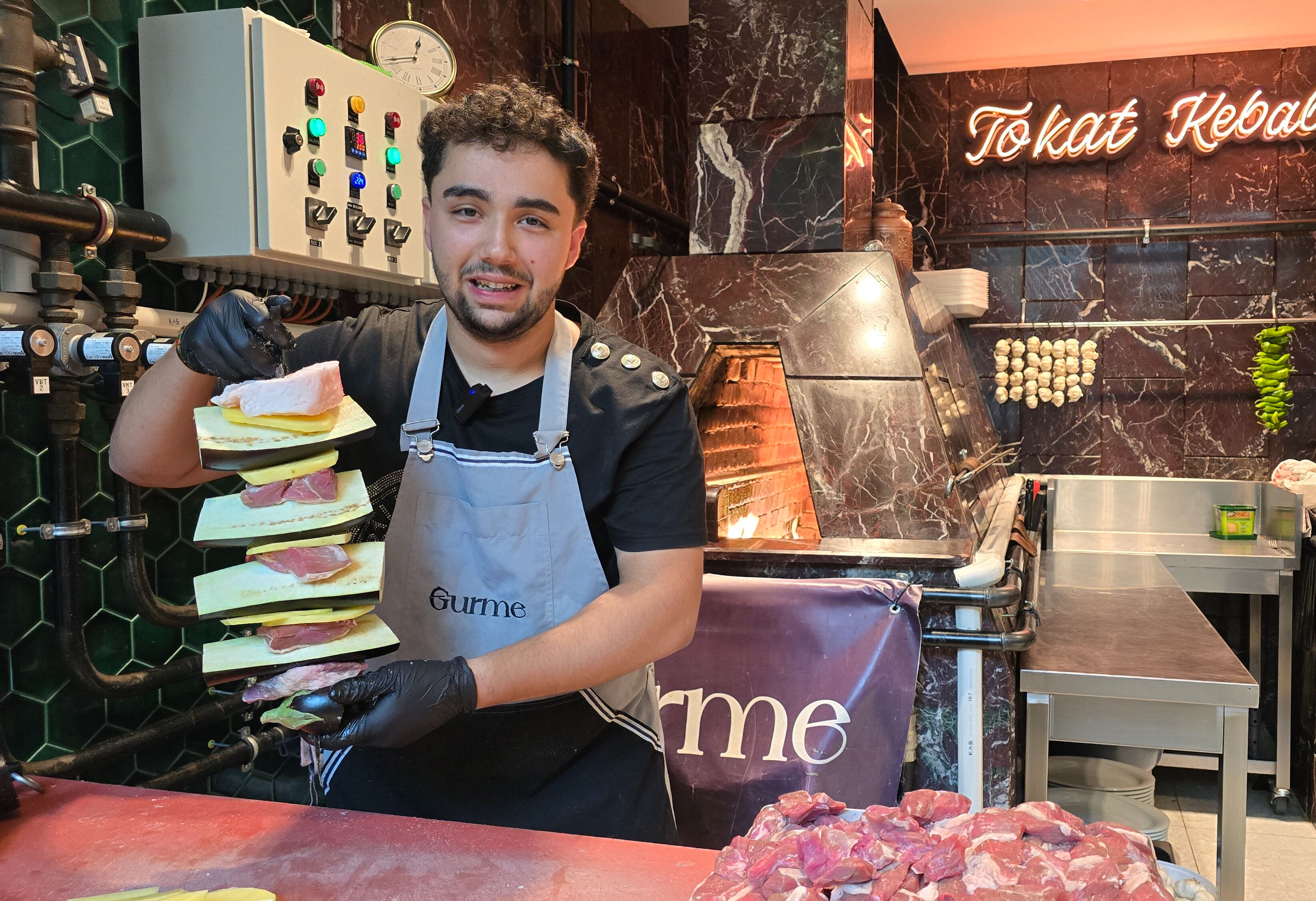 'To-keb Burger' ile Tokat kebabını hamburger formatıyla çocuklara sevdirdi - 2. Resim
