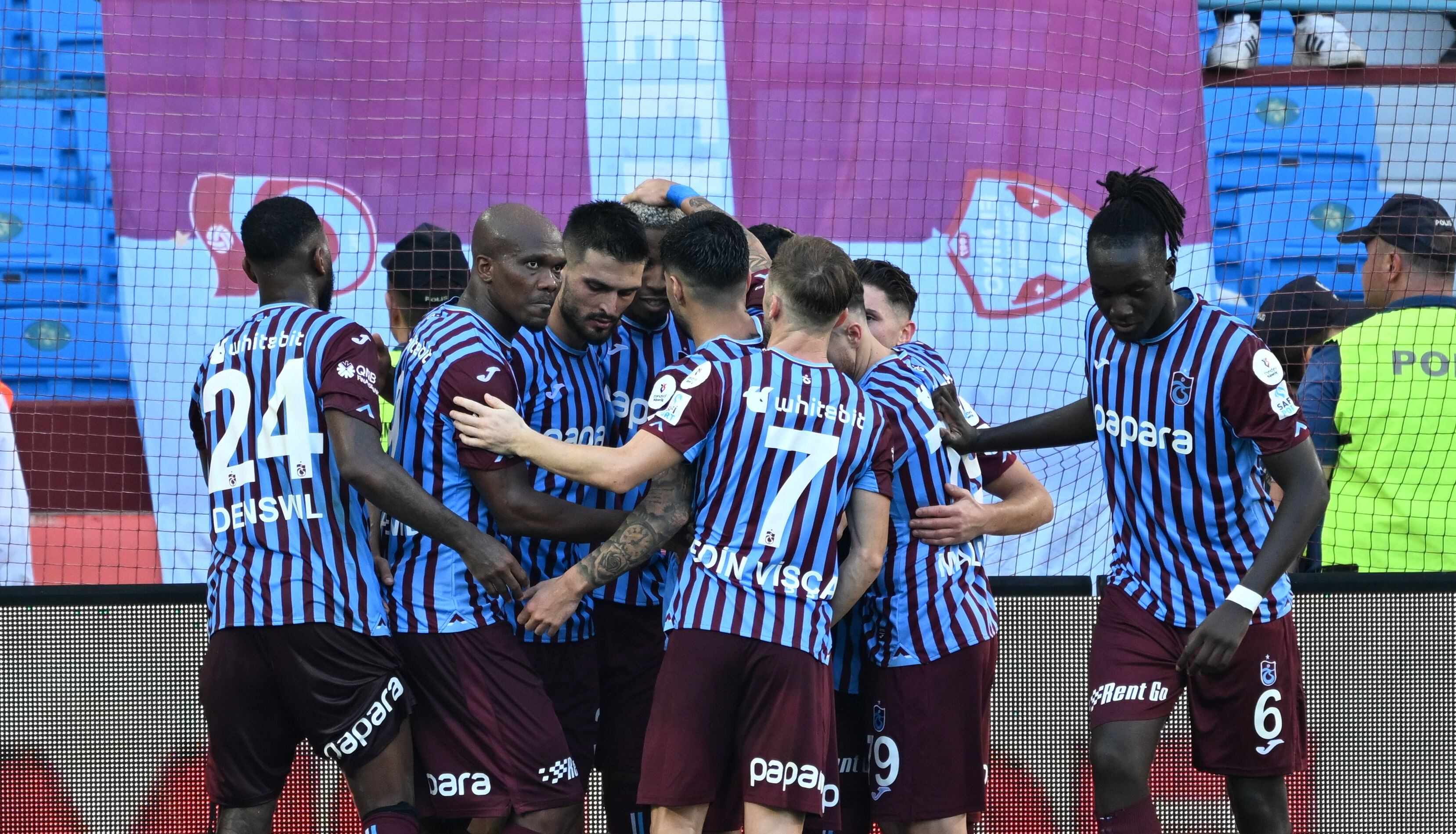 Trabzonspor'un 3 puan hasreti sona erdi! 126 gün sonra kazandı - 4. Resim