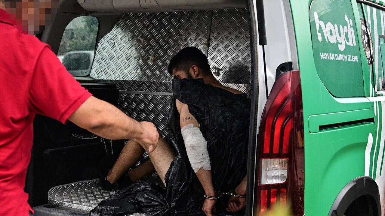 Türkiye'de büyüyen tehlike 'Gangster akımı'... Silahlar 10 yaşındaki çocukların ellerinde! Türkiye'de büyüyen tehlike 'Gangster akımı'... Silahlar 10 yaşındaki çocukların ellerinde! - 2. Resim