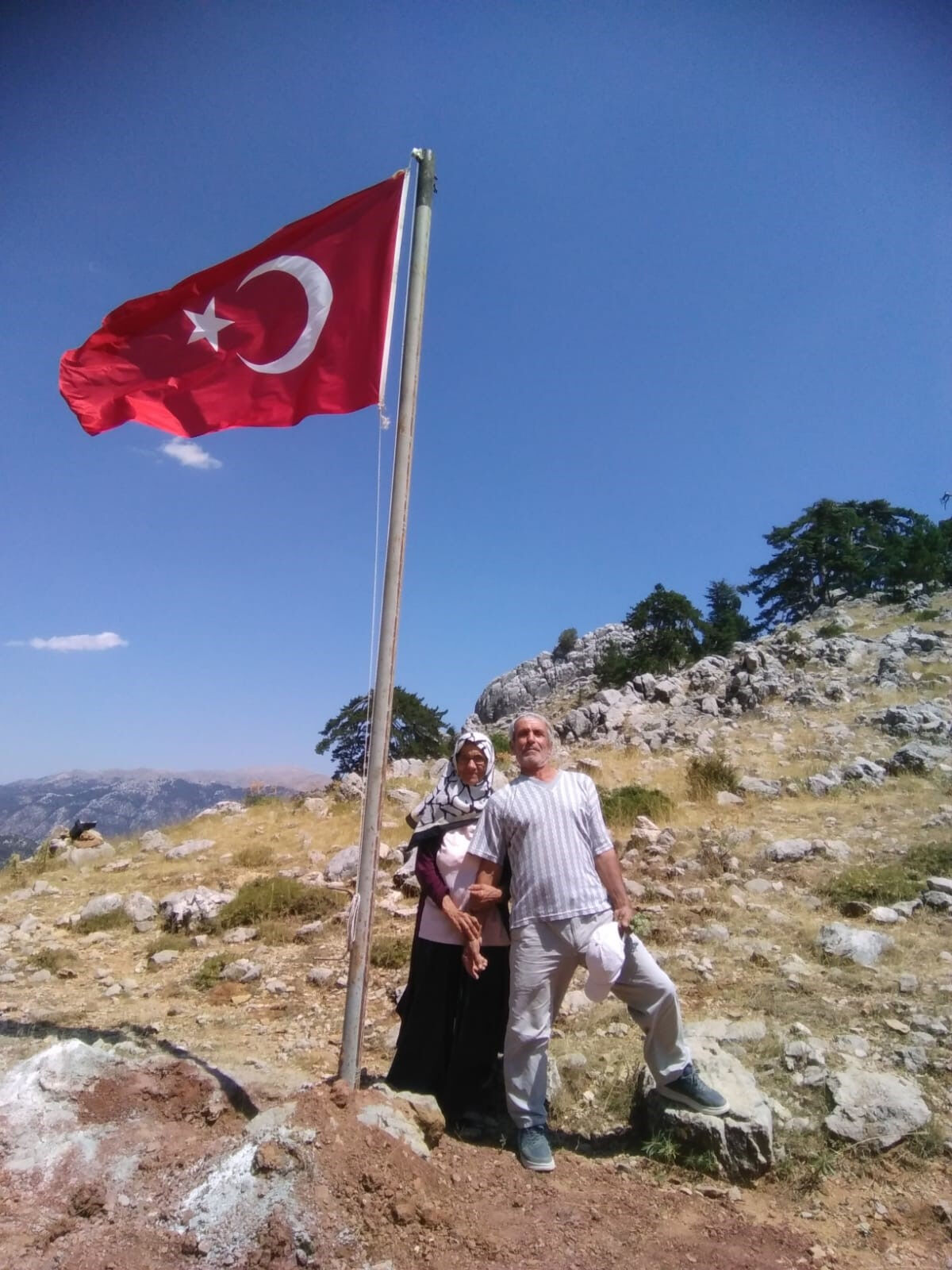 Antalya’da korkunç olay! Hırsızları kovalayan Hilmi Çelik tek yumrukla can verdi - 3. Resim