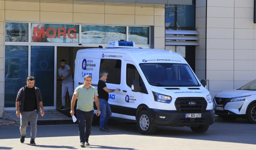 Antalya’da korkunç olay! Hırsızları kovalayan Hilmi Çelik tek yumrukla can verdi - 5. Resim