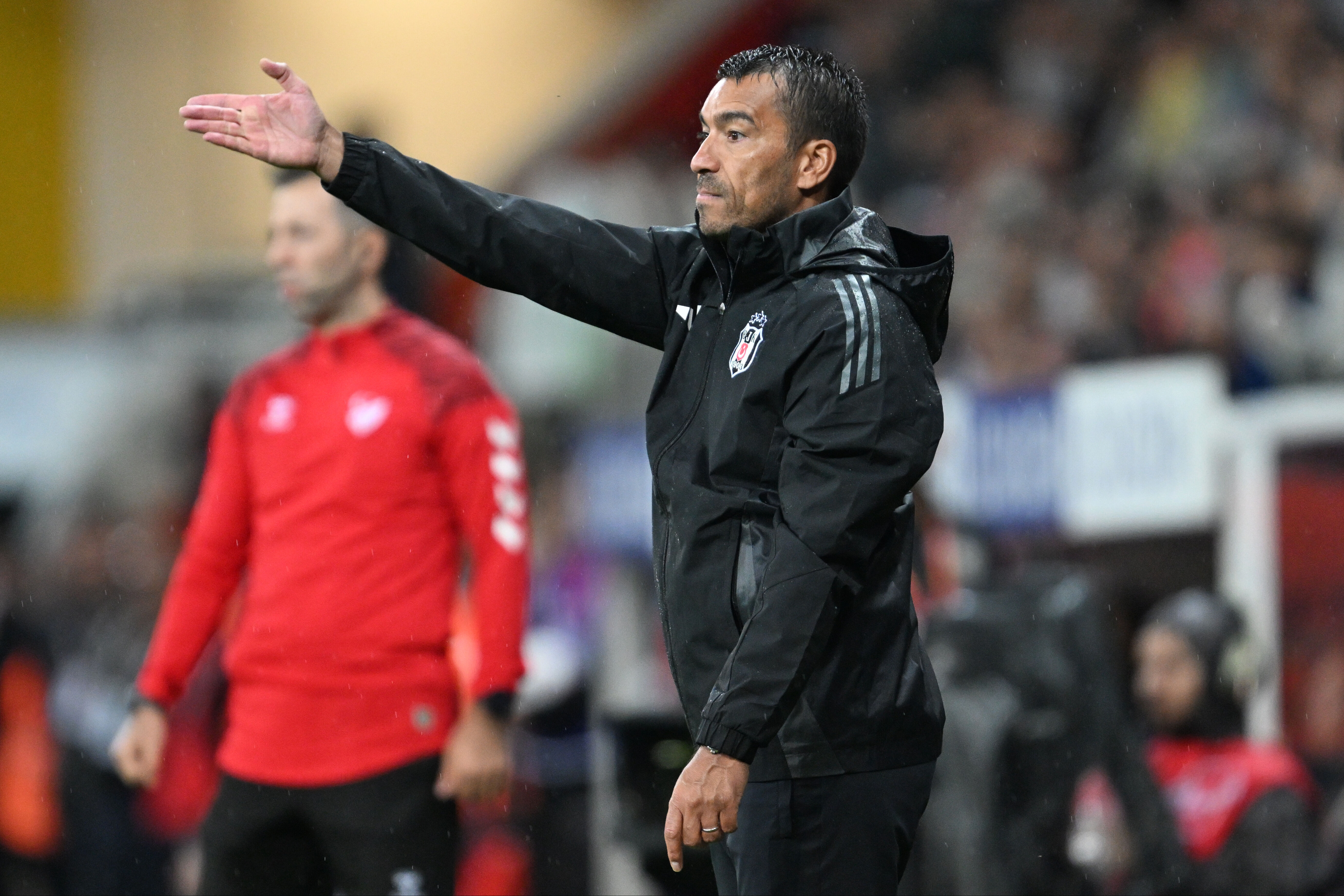 Beşiktaş'ın 3 gollü galibiyetini spor yazarları değerlendirdi! 