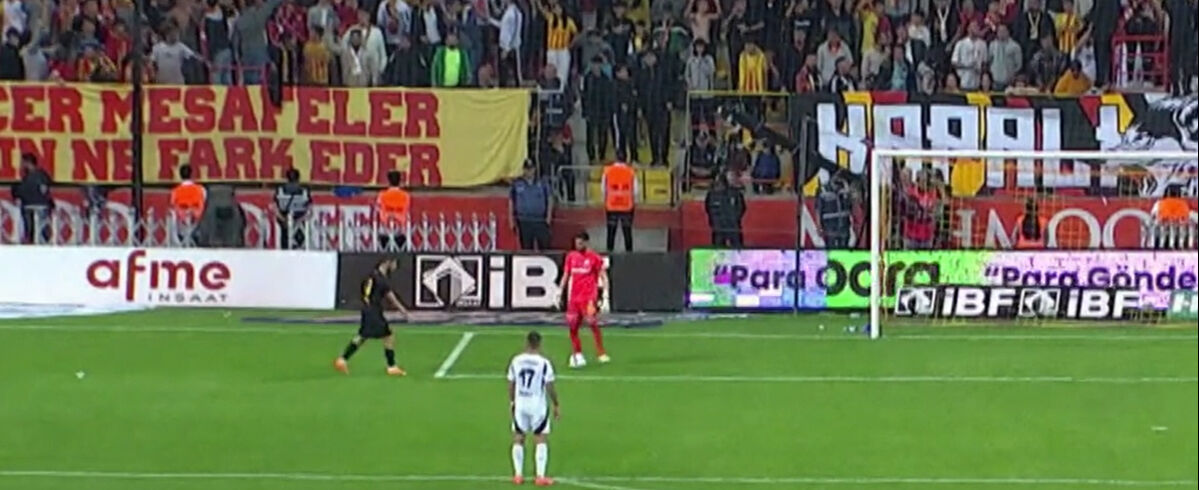 Beşiktaşlıları çıldırtan pozisyonlar için net yorum! Penaltı kararları doğru mu? - 4. Resim