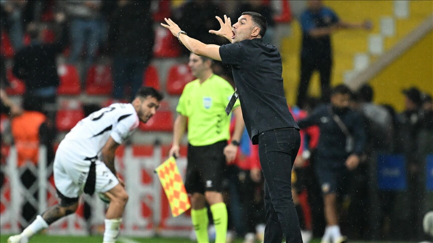 Burak Yılmaz'ın Kayserispor karnesi parlak değil! 22 maçta 3 galibiyet... - 1. Resim