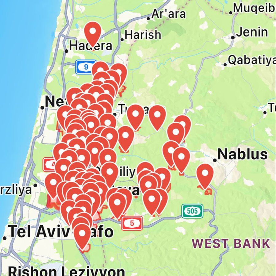 İran'dan İsrail'e tarihi misilleme! Tahran'ın balistik ve hipersonik füzeleri Demir Kubbe'yi aştı ABD'den dikkat çeken açıklama: İran, İsrail'i vurmaya hazırlanıyor - 1. Resim