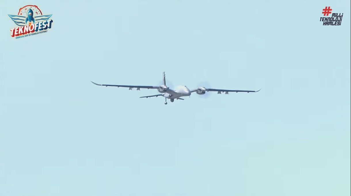 2024 TEKNOFEST Adana'nın ilk gününe yoğun ilgi... Selçuk Bayraktar: Bir kez daha kendi rekorumuzu kırdık 2024 TEKNOFEST Adana'nın ilk gününe yoğun ilgi... Selçuk Bayraktar: Bir kez daha kendi rekorumuzu kırdık - 1. Resim