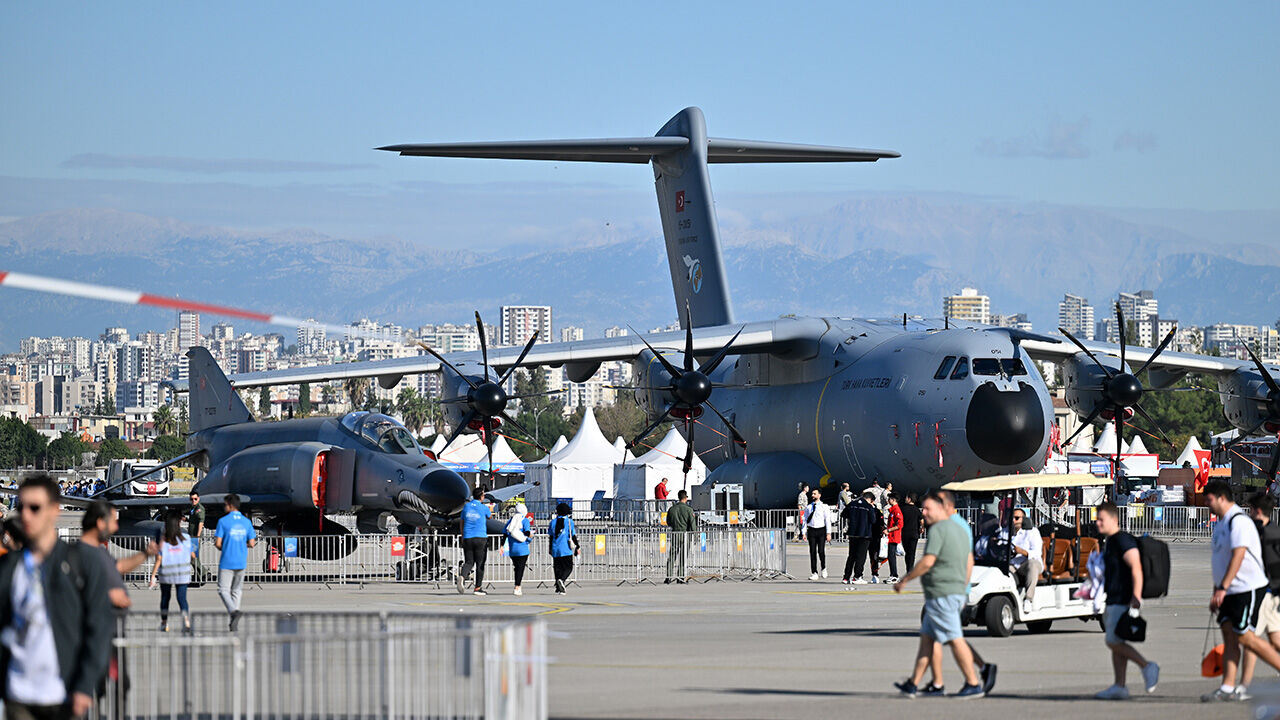 2024 TEKNOFEST Adana'nın ilk gününe yoğun ilgi... Selçuk Bayraktar: Bir kez daha kendi rekorumuzu kırdık Gurur günü! TEKNOFEST 2024 Adana 1. gününde - 4. Resim