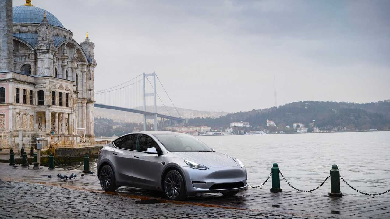 Tesla umudunu kaybetmiyor! Satışları tekrardan yükselişte - 2. Resim