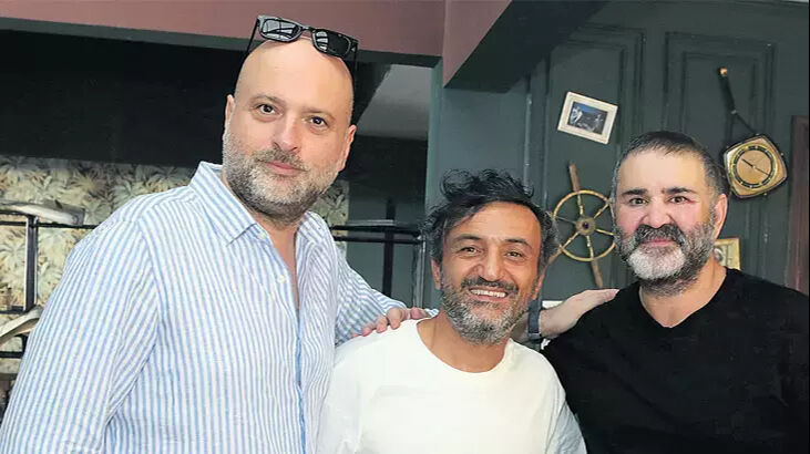 Yıldırım nikâhı! Ünlü oyuncu Nergis Kumbasar ile Yıldırım Memişoğlu nikah masasına oturdu - 1. Resim