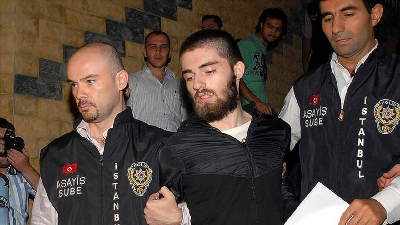 Cem Garipoğlu'nun mezarı başında güvenlik önlemleri alındı! Türkiye'nin gözü Karacaahmet Mezarlığı'nda - 4. Resim