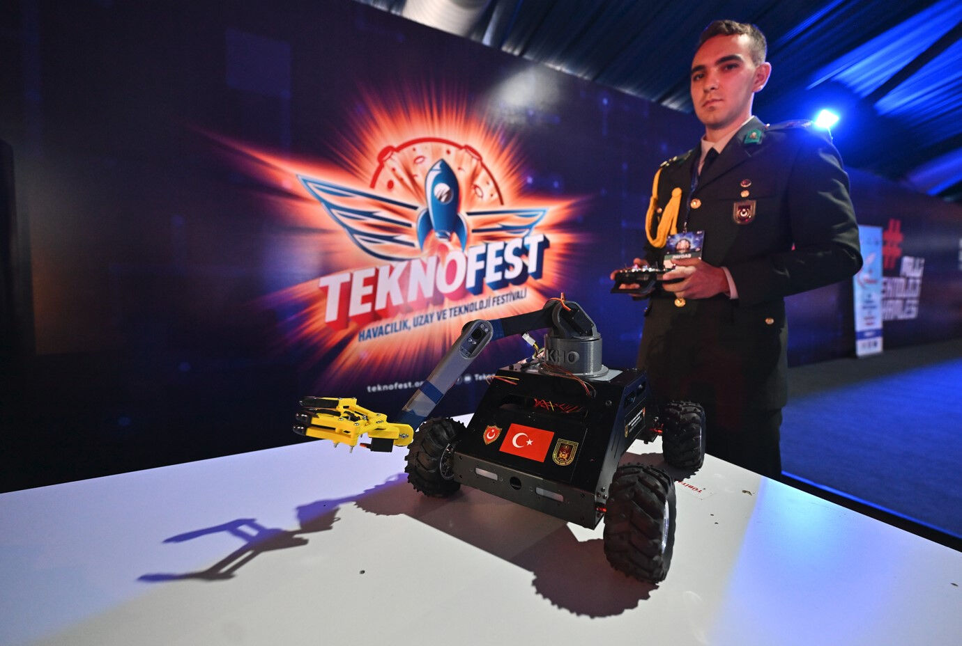 Göklerde muhteşem üçlü! ANKA III, HÜRJET ve HÜRKUŞ Türk semalarında buluştu - 5. Resim