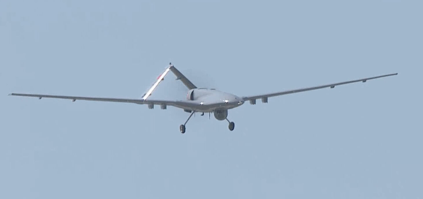 Gökyüzünde gurur günü! ANKA 3, TEKNOFEST Adana'da görücüye çıktı Gökyüzünde gurur günü! ANKA 3, TEKNOFEST Adana'da görücüye çıktı - 1. Resim