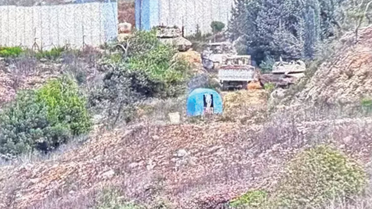 Hizbullah İsrail tanklarını pusuya düşürerek imha etti! İşte kara operasyonunun detayları Hizbullah İsrail tanklarını pusuya düşürerek imha etti! İşte kara operasyonunun detayları - 1. Resim