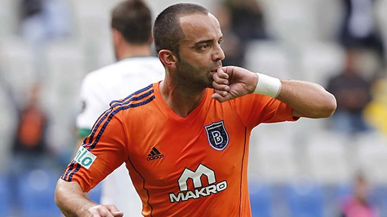 Semih Şentürk'ün itirafı gündeme oturdu: Futbolu Alex yüzünden bıraktım Semih Şentürk'ün itirafı gündeme oturdu: Futbolu Alex yüzünden bıraktım - 3. Resim