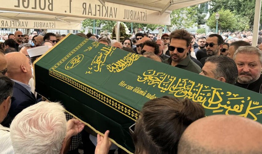 Sinan Akçıl’dan Metin Arolat itirafı: Ölmeden bağlantıya geçti Sinan Akçıl’dan Metin Arolat itirafı: Ölmeden bağlantıya geçti - 2. Resim