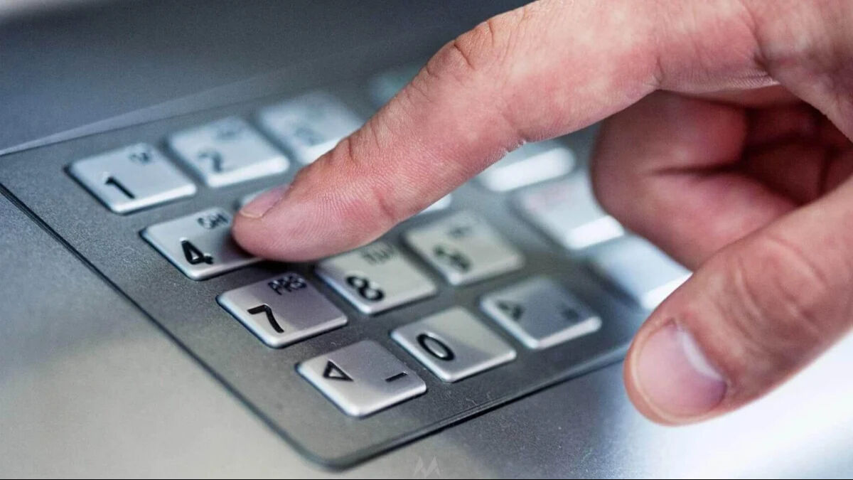 ATM'lerde yeni dönem başlıyor! Artık o şifreler kullanılamayacak... - 3. Resim