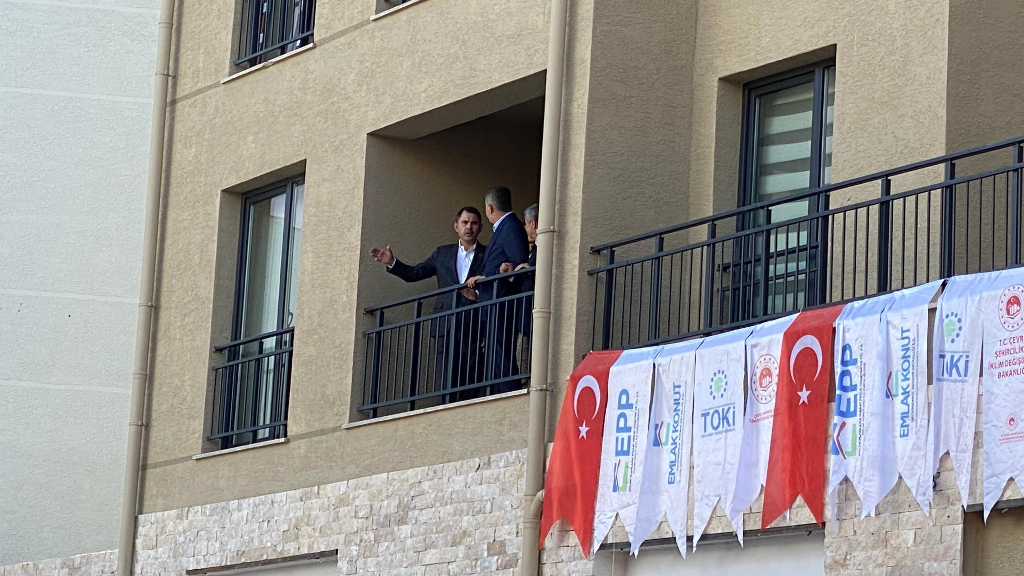 Bakan Kurum'dan depremzedelere müjde! Hedef 200 bin... Bakan Kurum'dan depremzedelere müjde! Hedef 200 bin... - 1. Resim