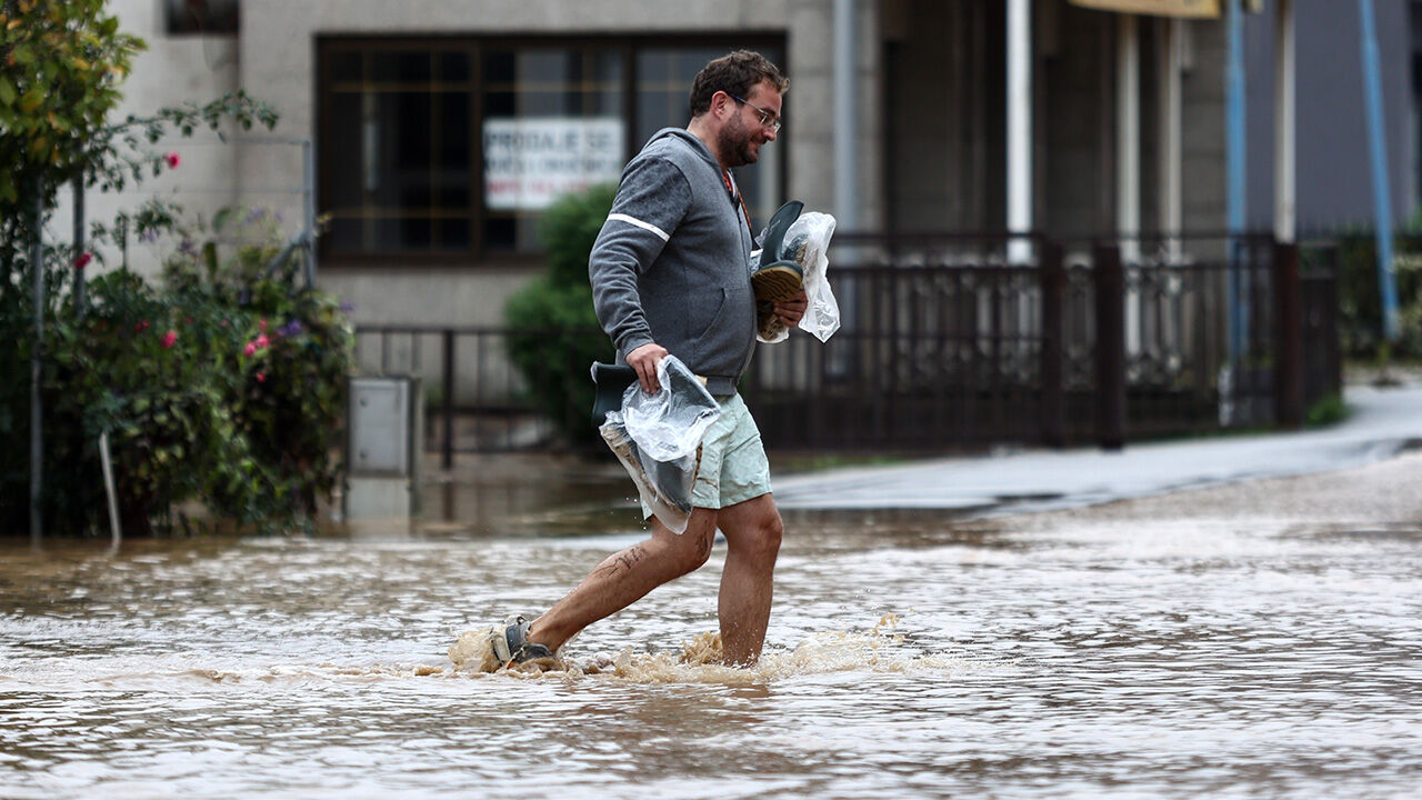 Bosna Hersek'te sel felaketi! Çok sayıda ölü var Borna Hersek'te sel felaketi! Çok sayıda ölü var - 2. Resim