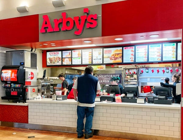 Et ürününde tavuk çıkan Arbys's'ten ilginç savunma  - 2. Resim