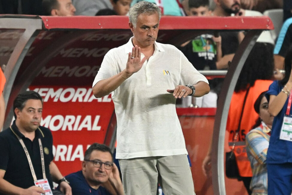 Everton'ın yeni sahibi Jose Mourinho'yu istiyor! Fenerbahçe'den ayrılıyor mu? Everton'ın yeni sahibi Jose Mourinho'yu istiyor! Fenerbahçe'den ayrılıyor mu? - 7. Resim