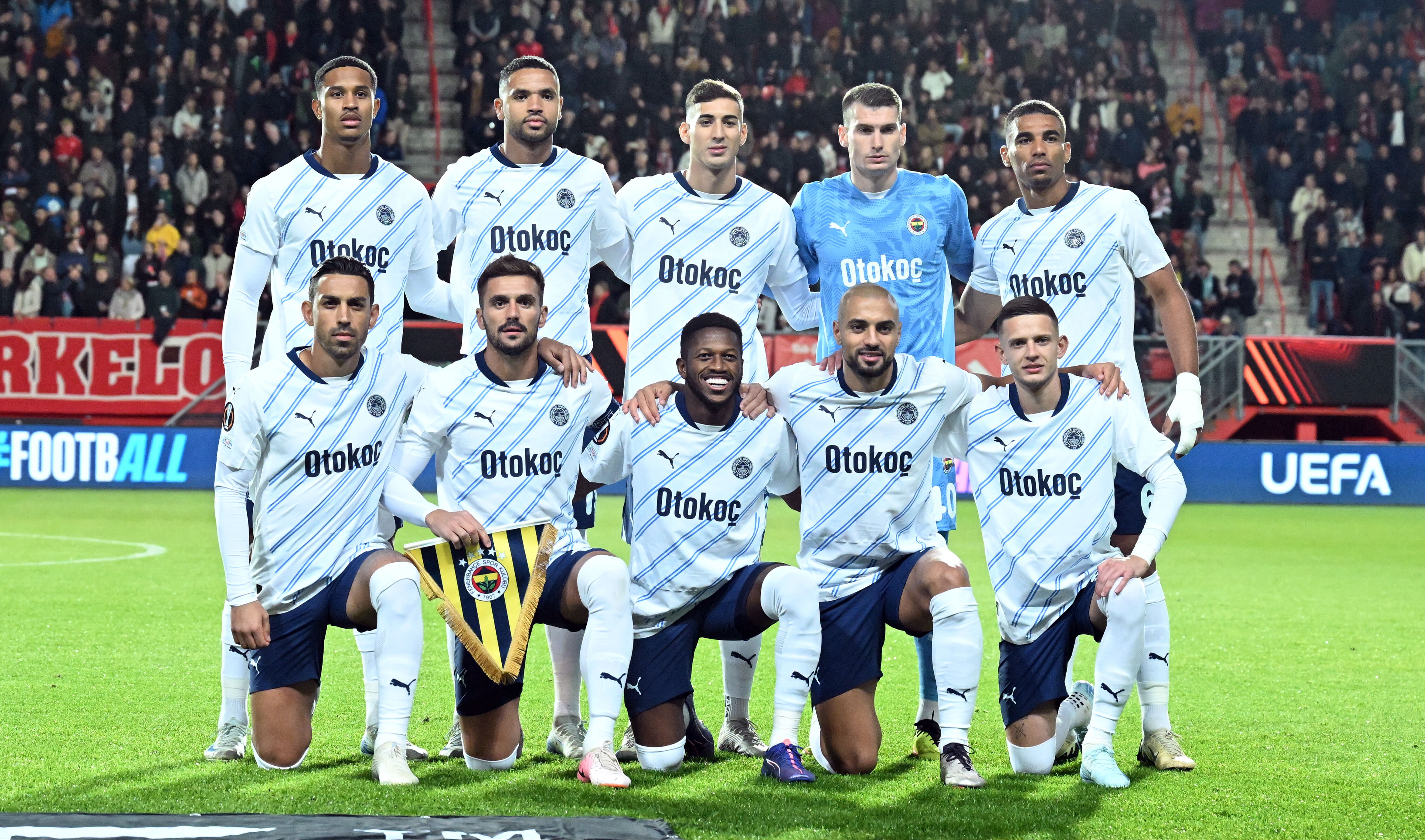 Fenerbahçe'nin eski golcüsü, En Nesyri'yi eleştirdi! 